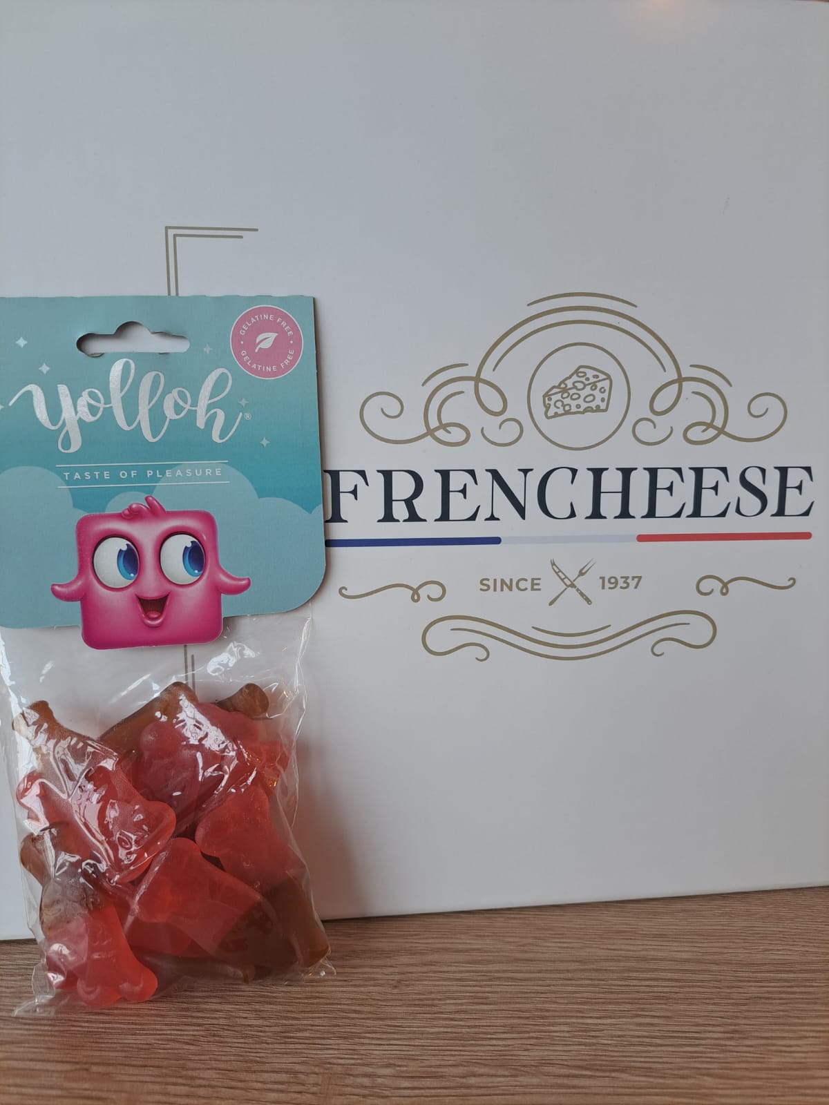 YOLLOH COLA CHERRY 125G